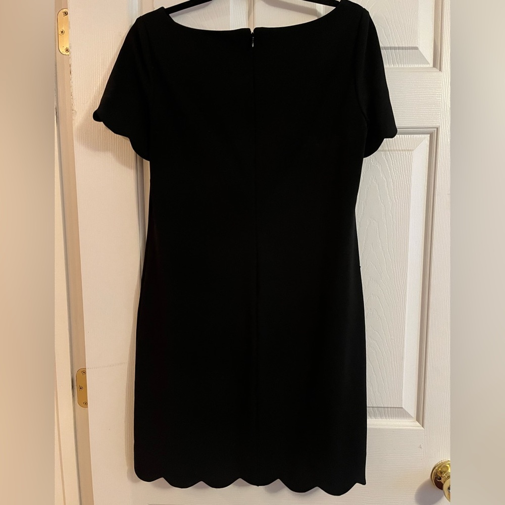 Crew neck little black dress